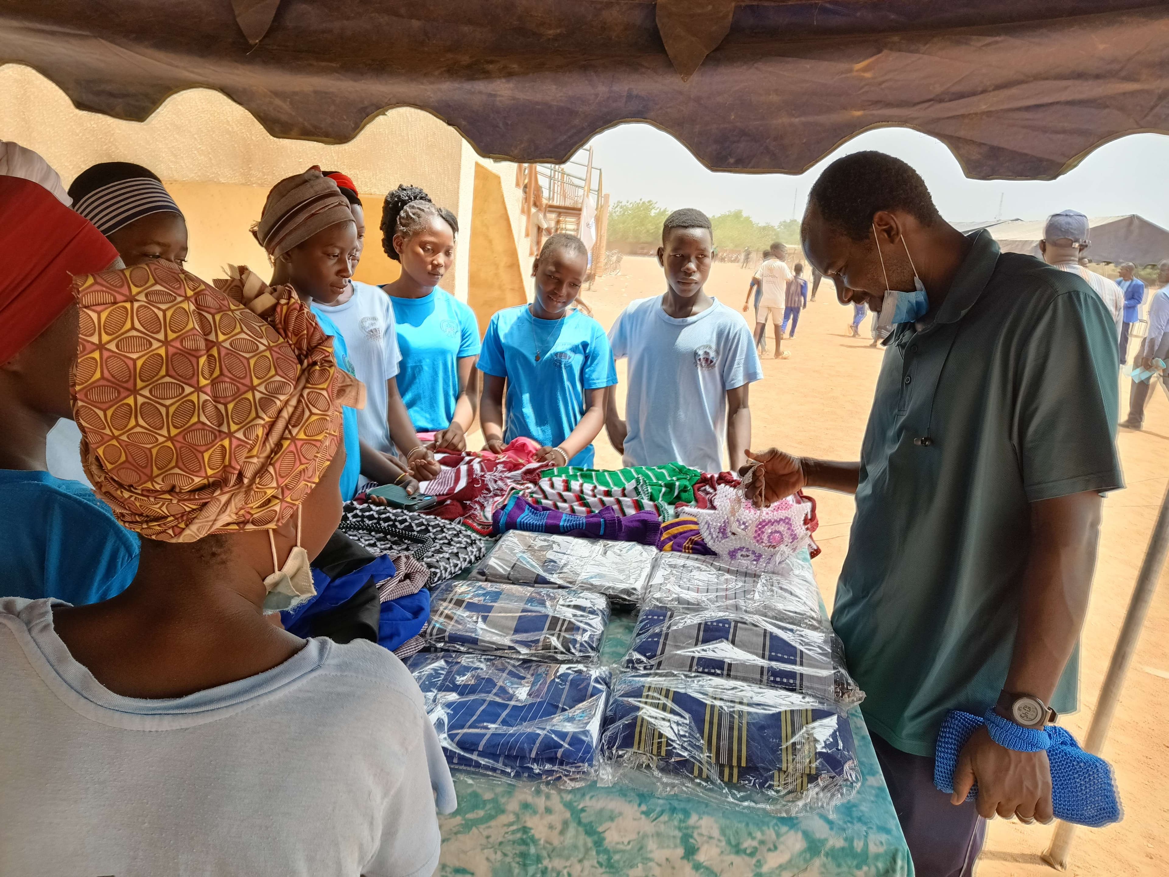 Participation of trainees in a sales exhibition