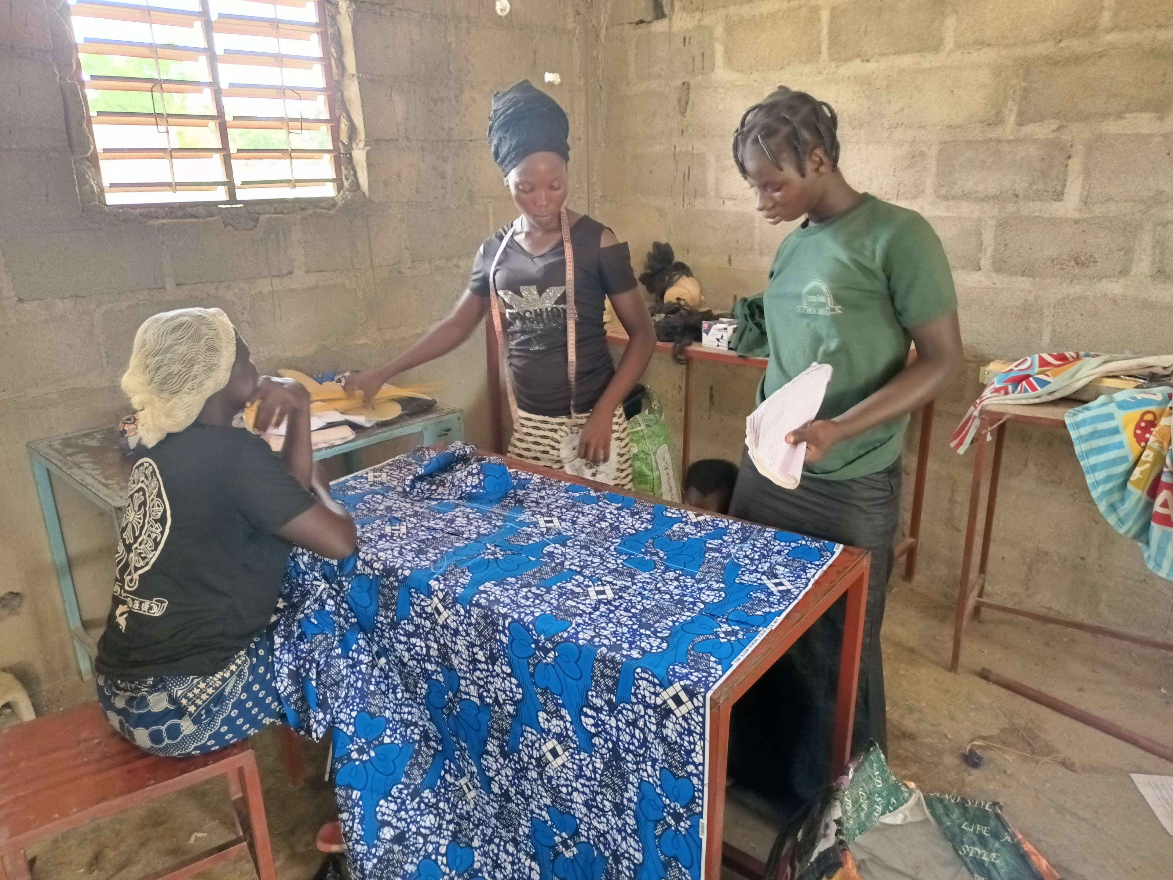 Sewing training with the trainer